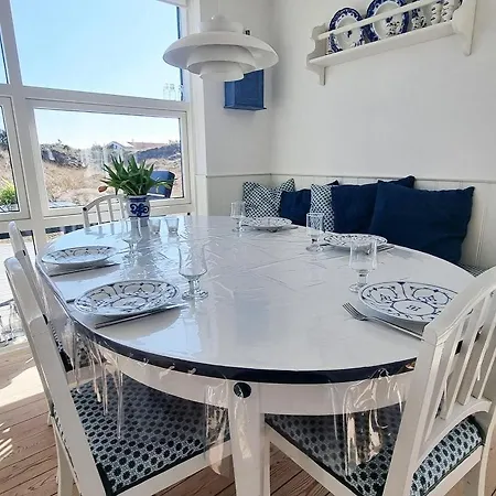 Strandhus Bratten