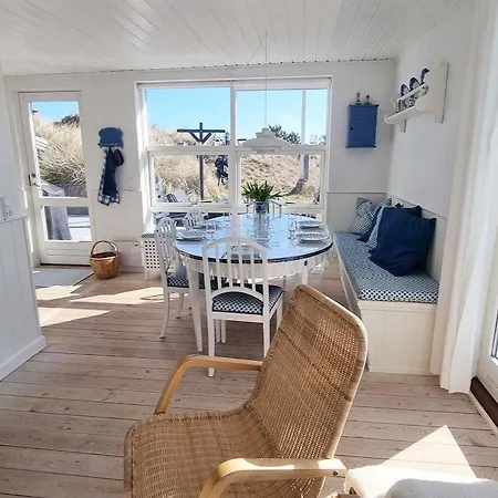 Strandhus Bratten